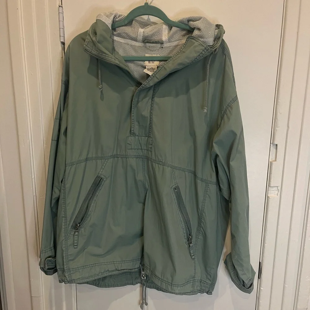 Vintage Gap pull over mint green wind breaker - Picture 5 of 10